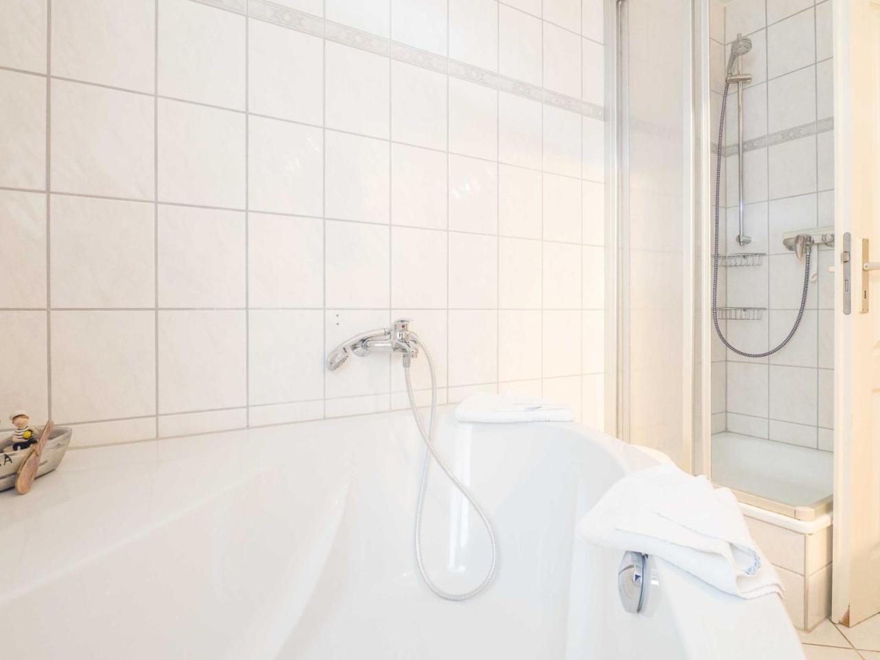 Ferienwohnung Naurulokki Baabe Bagian luar foto